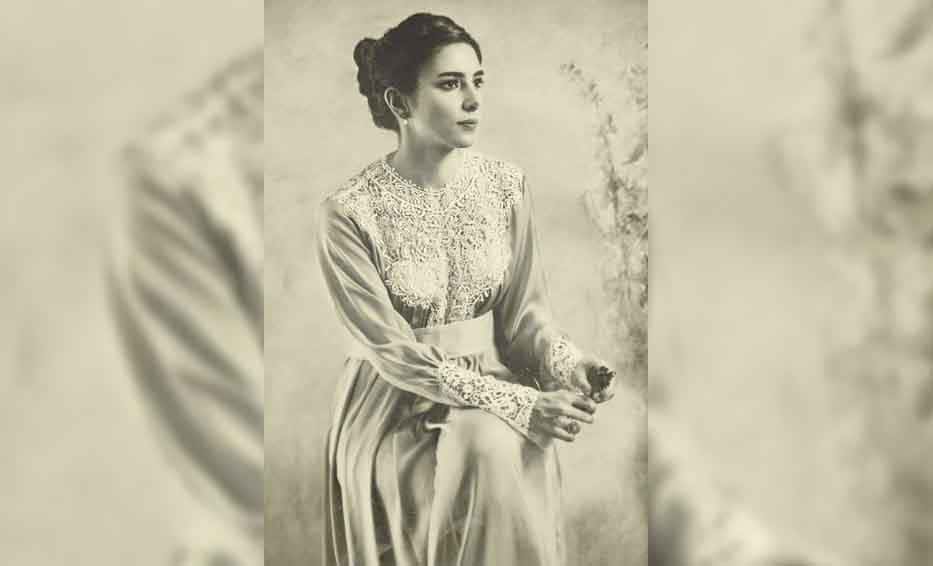 Image accompanying Fotoğraf 1900'lü Yıllardan Bir Türk Kadınını mı Gösteriyor?